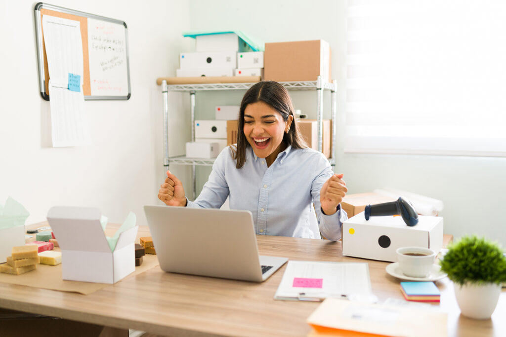 My successful startup business is growing facturación electrónica